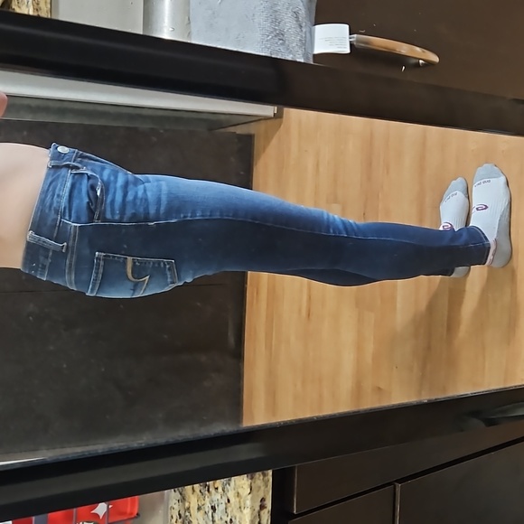 American Eagle Skinny Jeans - Picture 4 of 6